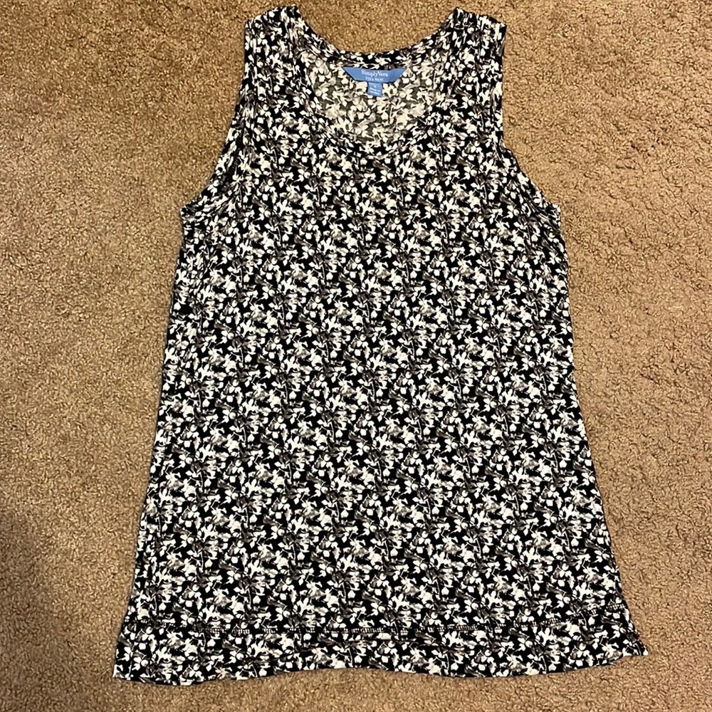 Vera Wang black & white floral tank top